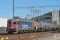 Re 620 059-6 durchfährt den Bahnhof Sissach. Die Aufnahme stammt vom 04.10.2018.
