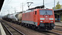 DB Cargo Deutschland AG mit  189 016-9  [NVR-Number: 91 80 6189 016-9 D-DB] und gemischten Güterzug am 04.10.18 Bf. Flughafen Berlin-Schönefeld.