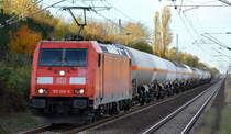 DB Cargo Deutschland AG mit  185 240-9  [NVR-Number: 91 80 6185 240-9 D-DB] und Kesselwagenzug am 30.10.18 Bf. Berlin-Hohenschönhausen.