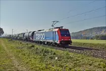 482 041-1 ist mit einen Kesselzug am 10.10.2018 bei Retzbach-Zellingen unterwegs.