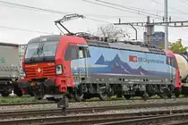 Siemens Vectron 193 472-8 durchfährt den Bahnhof Pratteln. Die Aufnahme stammt vom 24.10.2018.