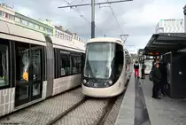 004 steht hier auf der Linie B an der Haltestelle Le Havre Gares. Die Fahrt geht weiter nach Pré Fleuri; Aufgenommen am 12.11.2018.