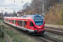 DB Regio FLIRT mit dem Namen HANSESTADT STRALSUND als RE 9 nach Rostock, hier ausfahrend in Sassnitz. - 01.11.2018