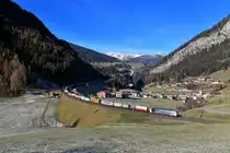 189 917 mit TEC 43136 am 21.11.2018 bei St. Jodok am Brenner. 