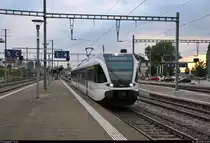 RABe 526 728-1 (Stadler GTW) der S-Bahn St. Gallen (Thurbo AG) als S2 von St. Gallen (CH) nach Altstätten SG (CH) verlässt den Bahnhof Rorschach auf Gleis 4.
[10.7.2018 | 20:29 Uhr]
