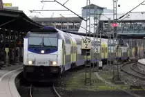 Metronom 246 008-7 mit RE 5 nach Cuxhaven in Hamburg-Harburg 20.11.2018