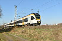 ET 7.12 als RE 13 aus Venlo kommend und gen Hamm Westfalen fahrend bei Boisheim am Samstag den 17.11.2018