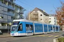 Be 6/8 Flexity 5028 mit der IWB Werbung, auf der Linie 6, bedient die Haltestelle Merkurstrasse. Die Aufnahme stammt vom 22.11.2018.