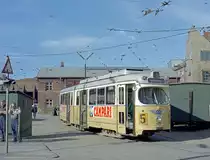 København / Kopenhagen Københavns Sporveje SL 5 (DÜWAG/Kiepe-GT6 826) København N, Nørrebro, Nørrebro Remise (: Straßenbahnbetriebsbahnhof Nørrebro) / Nørrebrogade am 8. Juni 1969. - Scan eines Farbnegativs. Film: Kodak Kodacolor X.