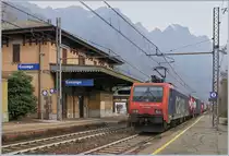 Die SBB Cargo International Re 474 016 fährt in Cuzzago mit einem Güterzug Richtung Domodossola.
29. Nov. 2018  