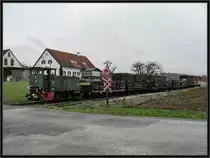 19.Juni 2011
Damals noch im schönen Grün pausiert D6 in der Betriebsstelle Herbersdorf. 
