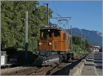 50 Jahre Blonay Chamby - MEGA BERNINA FESTIVAL: das Bernina Krokodil Ge 4/4 182 rangiert in Blonay.
8. Sept. 2018