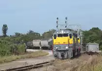 USSC pair 504 & 502 leave the FEC yard at Fort Pierce and start they journey to Clewiston, 25 Nov 2018