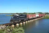 431 passes St Augustine whilst working the FEC Bowden local(FEC train 905),27 Nov 2018