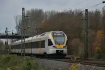 Nachschuß auf den Eurobahn ET 7.09 nach Venlo der am 1.12.2018 wegen Bauarbeiten in den Gleiswechselbetrieb auf das Richtungsgleis Neuss, da auf dem Gleis nach Mönchengladbach Kleineisen getauscht wurden. Hier ist der Zug in Kleinenbroich.