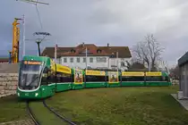 Be 6/8 Flexity 5036, auf der Linie 8 steht in der Schlaufe in Weil am Rhein. Die Aufnahme stammt vom 09.12.2018.
