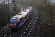 Zwei Euregiobahn (RB20) kommen aus Düren-Stolberg-Altstadt nach Alsdorf-Stolberg-Rheinland(Hbf) und kammen aus Richtung Aachen-Hbf und fahren in Richtung Aachen-Schanz Aachen-West,Laurensberg,Richterich,Kohlscheid,Herzogenrath.
Aufgenommen von einer Brücke von der Weberstraße in Aachen. 
Am Morgen vom 18.12.2018.