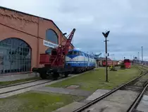 Die Rennsteigbahn 228 758-9 hat im Bw Arnstadt hist. als Ersatzteilspenderin ihren Platz eingenommen; 03.02.2018
