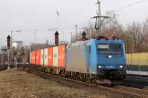 185 530-3 durchfährt Nienburg(Weser) 18.12.2018