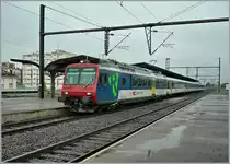 Während einiger wenigen Jahren verkehrten NPZ RBDe 562 als Regionalzügen von Frick nach Mulhouse. Das Bild zeigt einen solchen Zug beim Halt in St-Louis.
22. Juni 2007