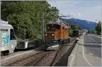 Die Broschüre muss ja äusserst interessant sein, dass das Marsmännchen auf dem Astro Pléiades Zug keine Notiz von der RhB Ge 4/4 182, welche als Gastlok bei der BC weilt, nimmt.
Blonay, den 9. Sept. 2018