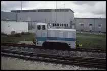Werklok 2 im Siemens Versuchszentrum Wildenrath am 6.11.1999. Es handelt sich dabei um eine ehemalige Schmalspurlok V10C ex LKM Potsdam Babelsberg.