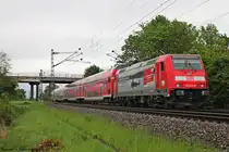 Nachschuss am 13.05.2017 auf 146 230-8  Radolfzell feiert 750 Jahre Stadtrecht , welche ihre RB (Neuenburg (Baden) - Freiburg (Brsg) Hbf) durchs Rheintal in Richtung Buggingen schob.