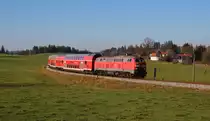Im November 2018 nutzte ich die Chance das erste und letzte Mal Züge der DB Regio AG auf der König-Ludwig-Bahn zu fotografieren. 
Zu sehen ist hier 218 424 mit dem RE München - Füssen bei Weizern-Hopferau.

Weizern-Hopferau, 17. November 2018