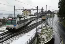 SÜDOSTBAHN 
VORALPENEXPRESS VAE nach St. Gallen und Luzern anlässlich einer Zugskreuzung in Küssnacht am Rigi am 6. Januar 2019. Erkennbar sind der RBDe 4/4 174 sowie die Re 456 093-4 mit dem Werbeanstrich von SERSA.
Foto: Walter Ruetsch