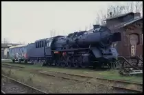 Denkmal Lok 503561 am ehemaligen BW Kirchweyhe am 13.4.2001.