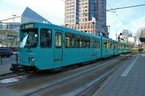 VGF Düwag Pt-Wagen 720+727 als Doppeltraktion auf der Linie 20 am 19.01.19 in Frankfurt Messe