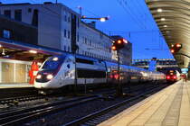 Triebzug 4710 stand am 23. Dezember 2018 als TGV 9596 in Ulm Hbf.