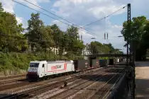 186 902-3 wird gleich den Bahnhof Offenburg erreichen. Aufgenommen am 27. Juli 2018. 