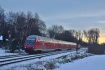 Am heutigen Morgen ging es zur Noithausener Kurve um dort die RB27 aufzunehmen. Hier schiebt 143 263 die RB27 durch Noithausen Richtung Mönchengladbach.

Grevenbroich 01.02.2019