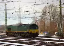 Ein Nachschuss von der Class 66 266 031-4 von Railtraxx rangiert in Aachen-West. 
Aufgenommen vom Bahnsteig in Aachen-West. 
Bei Sonne und Schnee am Kalten Nachmittag vom 31.1.2019.