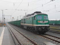 Starkenberger V300 001 mit einem Kieszug,am 02.Februar 2019,in Bergen/Rügen.