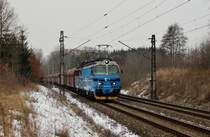 240 045-5 und 240 025-7 zu sehen mit einem leeren Kohlezug am 01.02.19 in Chotikov.