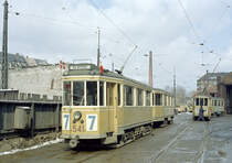 København / Kopenhagen Københavns Sporveje SL 7 (Tw 541 + Bw 15**) København N, Nørrebro, Nørrebro Remise (: Straßenbahnbetriebsbahnhof Nørrebro) am 28. März 1970. - Scan eines Farbnegativs. Film: Kodak Kodacolor X.