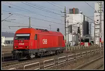 2016 071 fährt am 31.01.2019 als Lokzug durch den Bahnhof Hörsching.