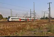 Nachschuss auf 1442 ??? (Bombardier Talent 2) von DB Regio Südost als RB 16192 (RB51) von Falkenberg(Elster), die ihren Endbahnhof Lutherstadt Wittenberg Hbf auf Gleis 5 erreicht.
Standort öffentlich zugänglich. Koordinaten: 51°52'21.8 N 12°39'59.6 E
[1.8.2018 | 18:53 Uhr]