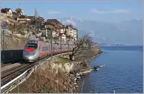 Ein FS Trenitalia ETR 610 ist als EC 34 von Milano nach Genève bei St-Saphorin unterwegs.
25. Jan. 2019