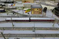 Nostalgische Märklin-H0-Anlage auf der  Internationalen Modellbahn- und Modellbau-Ausstellung 2018  in Straelen, 10.6.2018

Der VT08 dürfte allerdings von TRIX sein.