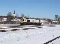 Die 247 057 bei einer Rangierfahrt am 08.02.2019 in Simbach am Inn.