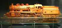 Eisenbahnmuseum Ljubljana, ganz aus Holz gefertigtes Modell der Lok 03-015 der JZ im Maßstab 1:20, gebaut 1961 von M.Dolinsek, Juni 2016