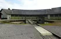 Eisenbahnmuseum Ljubljana, Blick auf die Drehscheibe und den Ringlokschuppen, Juni 2016
