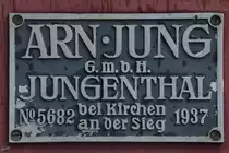 Typenschild an der Köf 4737. (Eisenbahnmuseum Bochum-Dahlhausen, September 2018)
