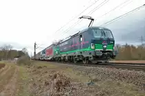 ELL/TX Logistik Siemens Vectron 193 266-4 mit KLV am 08.02.19 in Mainz Bischofsheim Netztrennstelle 