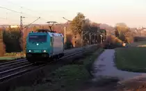 Ein Nachschuss von der 185 615-2 von Crossrail kommt von einer Schubhilfe vom Gemmenicher Tunnel zurück nach Aachen-West. 
Aufgenommen an der Montzenroute am Gemmenicher-Weg. 
In der Abendstimmung am Abend vom 14.2.2019.