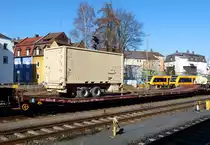 Militärzug US-Army, Anhänger als Notstromaggregat abgestellt in Weiden 17.02.2019