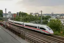 ICE 4 in Wuppertal, am 25.07.2018.